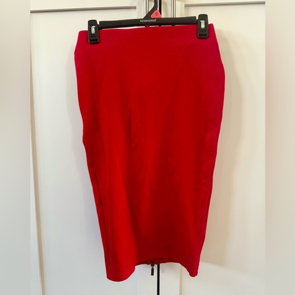 Eva Longoria for The Limited red Pencil skirt size small. - Picture 1 of 5